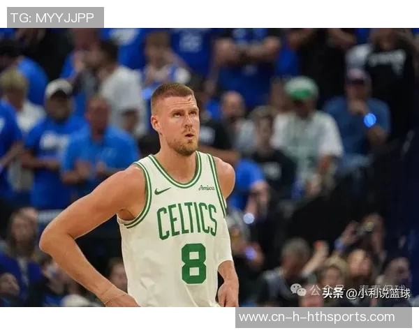 波津希望将绿军夺冠经验传授给老鹰特雷杨是顶级传球手之一 波津希望将绿军夺冠经验传授给老鹰特雷杨是顶级传球手之一