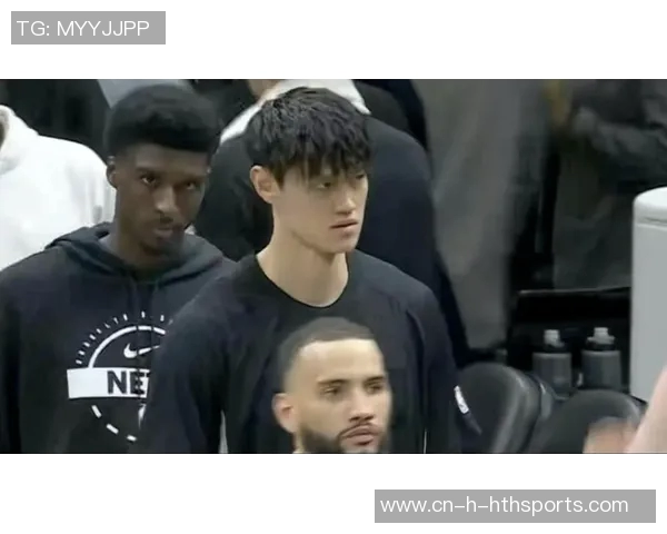 领先40分却未能上场曾凡博本场比赛未被安排出场机会 领先40分却未能上场曾凡博本场比赛未被安排出场机会