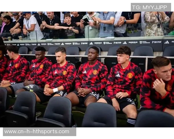 奥纳纳在土超享受关爱仍然计划明夏回曼联备战季前赛