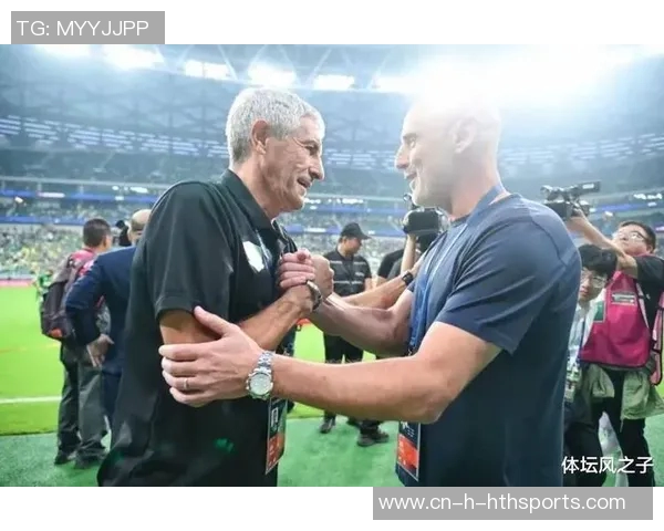 国安队员昨晚齐聚塞蒂恩住处送别情深意重温暖瞬间