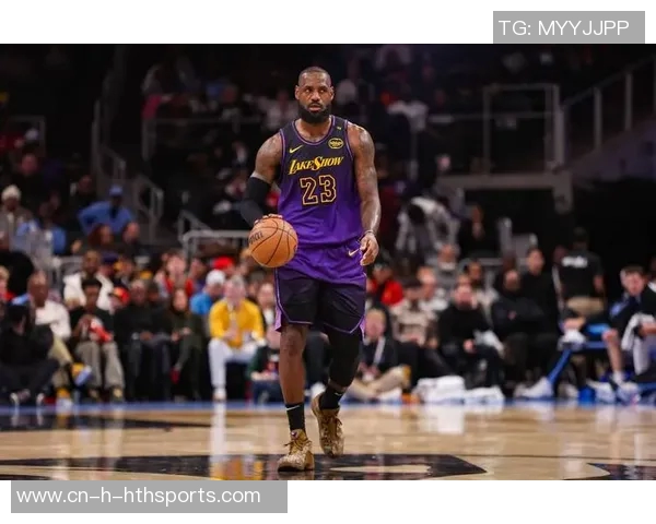 无球詹姆斯助力快船五小阵容湖人三核新角色分工效果惊人 无球詹姆斯助力快船五小阵容湖人三核新角色分工效果惊人