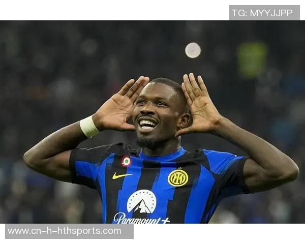 时隔3676天罗马重返意甲榜首上一次领跑已是十年前的回忆